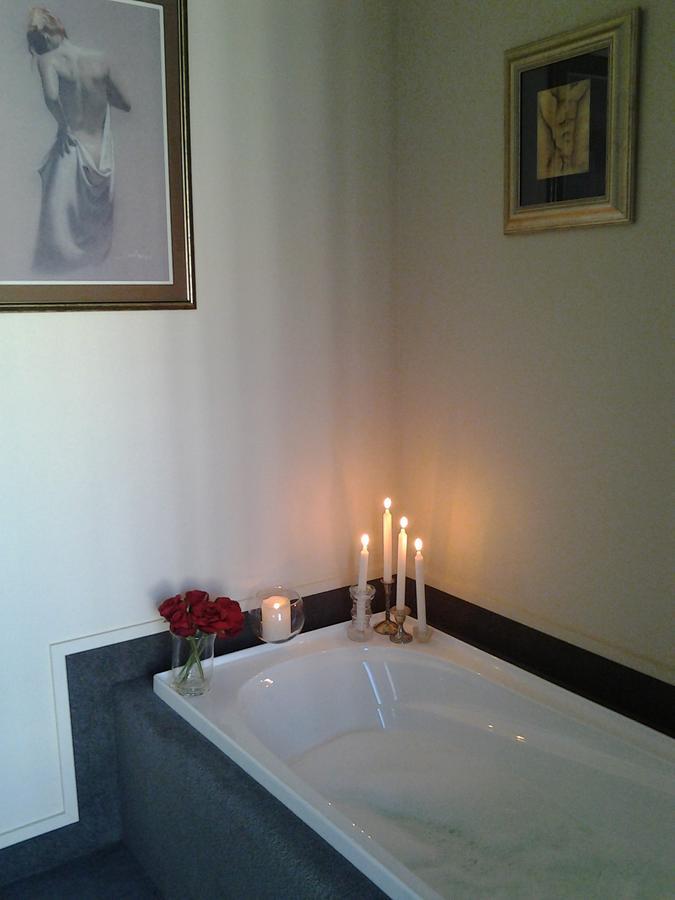 Parkview Bed And Breakfast Cromwell Bagian luar foto